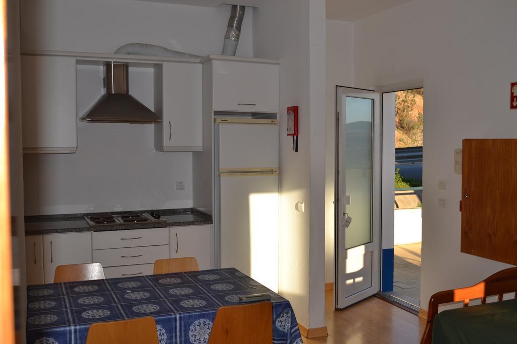 Hi Alcoutim - Pousada De Juventude Habitación foto